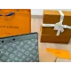 LV【LOUIS VUITTON  公式 旗艦店】 ルイヴィトン   クラッチバッグ 当日出荷 好評に付き再入荷！30*21CM  241101