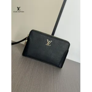LV【LOUIS VUITTON  公式 旗艦店】 ルイヴィトン   クラッチバッグ 当日出荷 好評に付き再入荷！27*17*4CM  241101