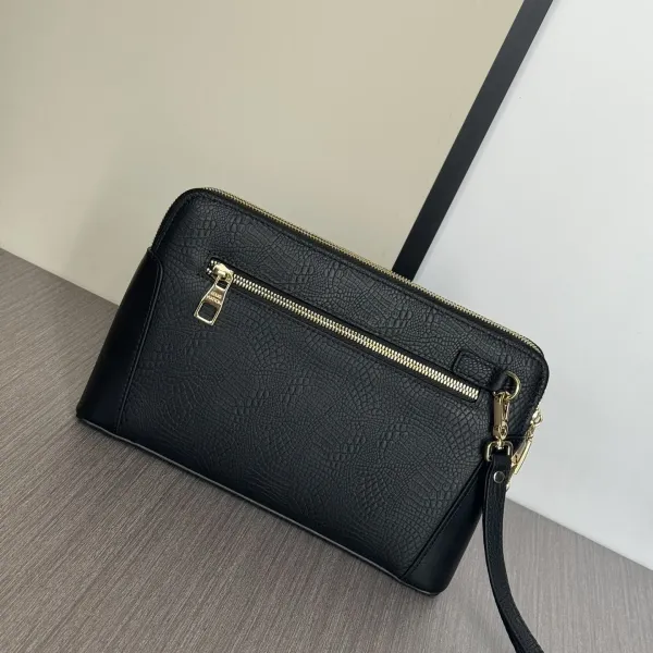 LV【LOUIS VUITTON 公式 旗艦店】 ルイヴィトン クラッチバッグ 当日出荷 好評に付き再入荷!27*17*4CM 241101 LV【LOUIS VUITTON 公式 旗艦店】 ルイヴィトン クラッチバッグ 当日出荷 好評に付き再入荷!27*17*4CM 241101