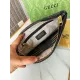 【GUCCI  公式 旗艦店】 グッチ   クラッチバッグ 当日出荷 好評に付き再入荷！28*18*2.5CM  241101