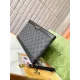 【GUCCI  公式 旗艦店】 グッチ   クラッチバッグ 当日出荷 好評に付き再入荷！28*18*2.5CM  241101