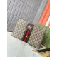 【GUCCI  公式 旗艦店】 グッチ   クラッチバッグ 当日出荷 好評に付き再入荷！28*18*2.5CM  241101