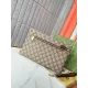 【GUCCI  公式 旗艦店】 グッチ   クラッチバッグ 当日出荷 好評に付き再入荷！28*18*2.5CM  241101