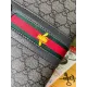 【GUCCI  公式 旗艦店】 グッチ   クラッチバッグ 当日出荷 好評に付き再入荷！28*18*2.5CM  241101
