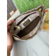【GUCCI  公式 旗艦店】 グッチ   クラッチバッグ 当日出荷 好評に付き再入荷！28*18*2.5CM  241101