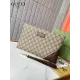 【GUCCI 公式 旗艦店】 グッチ クラッチバッグ 当日出荷 好評に付き再入荷!28*18*2.5CM 241101 【GUCCI 公式 旗艦店】 グッチ クラッチバッグ 当日出荷 好評に付き再入荷!28*18*2.5CM 241101