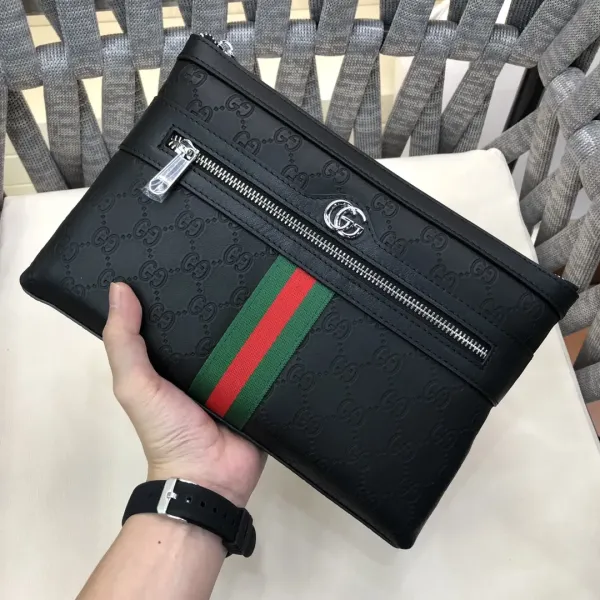 【GUCCI 公式 旗艦店】クッチ クラッチバッグ 当日出荷 好評に付き再入荷!28*18*3CM 【GUCCI 公式 旗艦店】クッチ クラッチバッグ 当日出荷 好評に付き再入荷!28*18*3CM