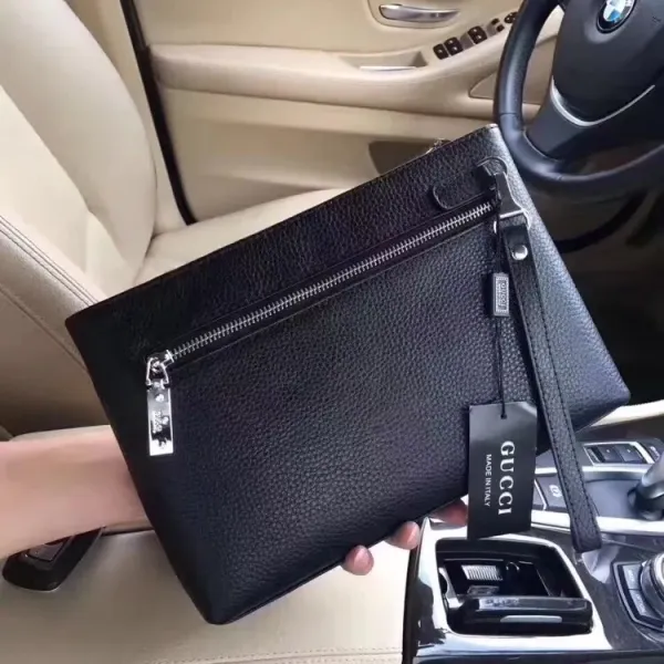 【GUCCI 公式 旗艦店】クッチ クラッチバッグ 当日出荷 好評に付き再入荷!29*19*3.5CM 【GUCCI 公式 旗艦店】クッチ クラッチバッグ 当日出荷 好評に付き再入荷!29*19*3.5CM