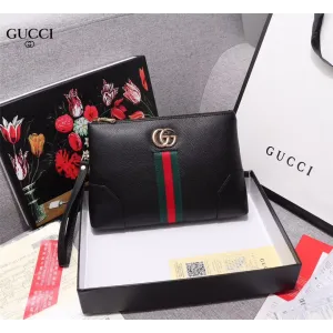 【GUCCI 公式 旗艦店】クッチ  クラッチバッグ 当日出荷 好評に付き再入荷！27*18*4CM