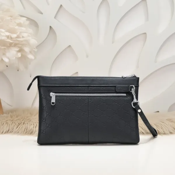 【GUCCI 公式 旗艦店】クッチ クラッチバッグ 当日出荷 好評に付き再入荷!28*18*3CM 【GUCCI 公式 旗艦店】クッチ クラッチバッグ 当日出荷 好評に付き再入荷!28*18*3CM