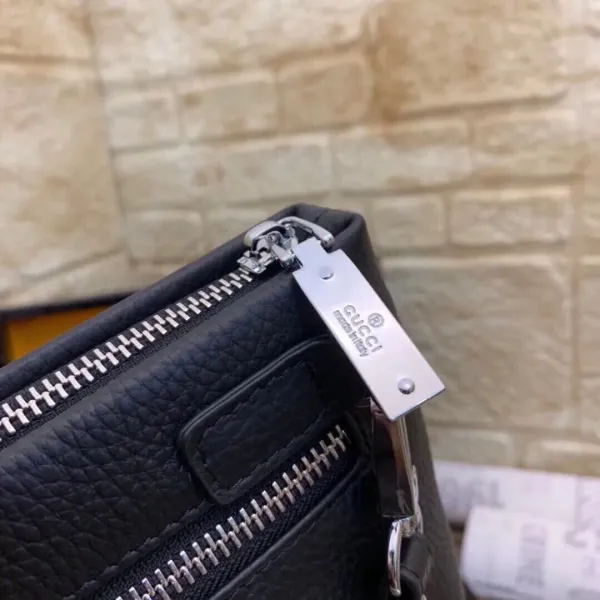 【GUCCI 公式 旗艦店】クッチ クラッチバッグ 当日出荷 好評に付き再入荷!28*18.3CM 【GUCCI 公式 旗艦店】クッチ クラッチバッグ 当日出荷 好評に付き再入荷!28*18.3CM