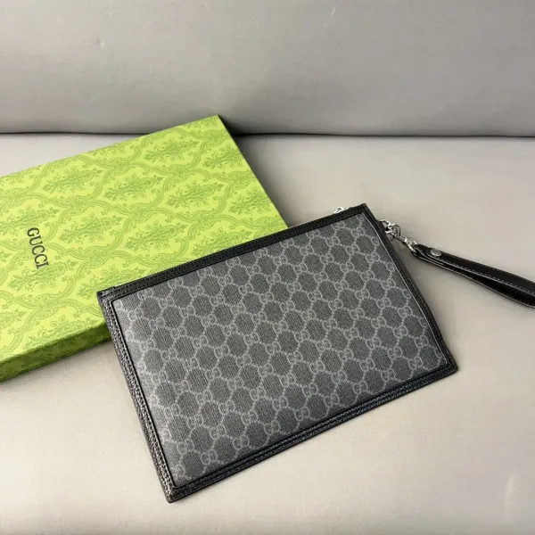 【GUCCI 公式 旗艦店】クッチ クラッチバッグ 当日出荷 好評に付き再入荷!29*20CM 【GUCCI 公式 旗艦店】クッチ クラッチバッグ 当日出荷 好評に付き再入荷!29*20CM