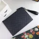 【GUCCI 公式 旗艦店】クッチ クラッチバッグ 当日出荷 好評に付き再入荷!30.5*21*1.5CM 【GUCCI 公式 旗艦店】クッチ クラッチバッグ 当日出荷 好評に付き再入荷!30.5*21*1.5CM