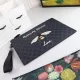【GUCCI 公式 旗艦店】クッチ クラッチバッグ 当日出荷 好評に付き再入荷!30.5*21*1.5CM 【GUCCI 公式 旗艦店】クッチ クラッチバッグ 当日出荷 好評に付き再入荷!30.5*21*1.5CM