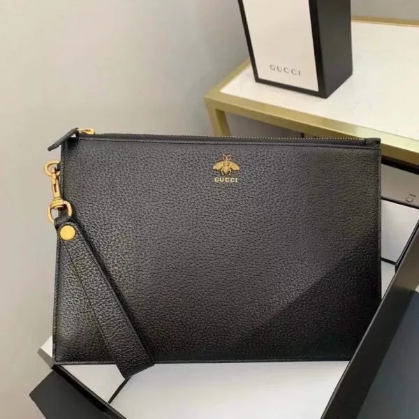 【GUCCI 公式 旗艦店】クッチ クラッチバッグ 当日出荷 好評に付き再入荷!30.5*21*1.5CM 【GUCCI 公式 旗艦店】クッチ クラッチバッグ 当日出荷 好評に付き再入荷!30.5*21*1.5CM