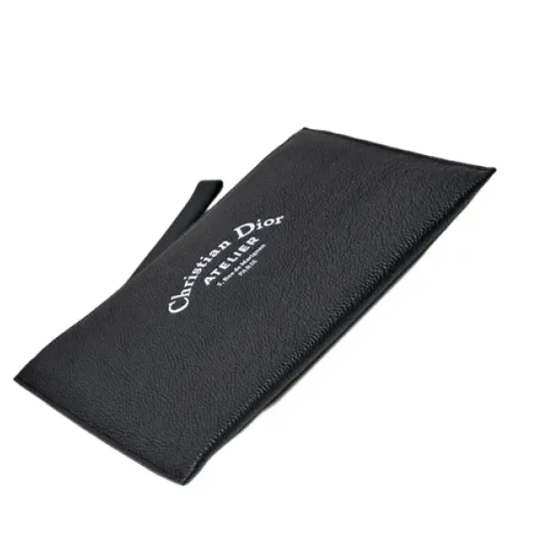 【DIOR 公式 旗艦店】ディオール クラッチバッグ 当日出荷 好評に付き再入荷! 黒 28*18*1CM 【DIOR 公式 旗艦店】ディオール クラッチバッグ 当日出荷 好評に付き再入荷! 黒 28*18*1CM