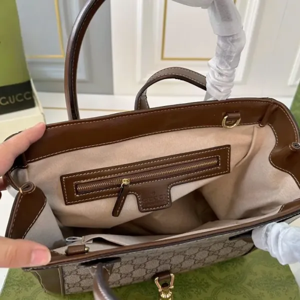 【GUCCI 公式旗艦店】グッチ ハンドバッグ 当日出荷 好評に付き再入荷!30*23CM 240724 【GUCCI 公式旗艦店】グッチ ハンドバッグ 当日出荷 好評に付き再入荷!30*23CM 240724