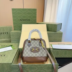 【GUCCI 公式旗艦店】グッチ 斜めがけバッグ 当日出荷 好評に付き再入荷!20*8*20CM 【GUCCI 公式旗艦店】グッチ 斜めがけバッグ 当日出荷 好評に付き再入荷!20*8*20CM