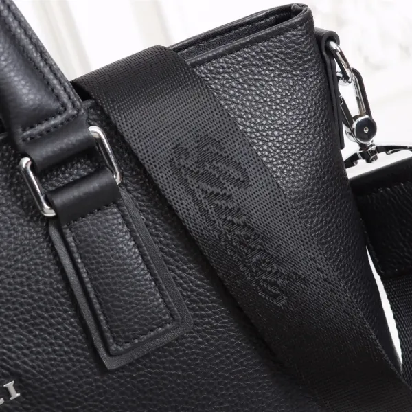 【GUCCI 公式旗艦店】グッチ ハンドバッグ当日出荷 好評に付き再入荷!39*30*7CM 【GUCCI 公式旗艦店】グッチ ハンドバッグ当日出荷 好評に付き再入荷!39*30*7CM