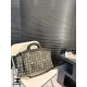 【CHANEL 公式旗艦店】シャネル 斜めがけバッグ 当日出荷 好評に付き再入荷!45*28CM 240723 【CHANEL 公式旗艦店】シャネル 斜めがけバッグ 当日出荷 好評に付き再入荷!45*28CM 240723
