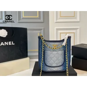 【CHANEL 公式旗艦店】シャネル 斜めがけバッグ 当日出荷 好評に付き再入荷！22*21CM  240723