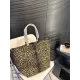 【CELINE 公式旗艦店】セリーヌ ハンドバッグ 当日出荷 好評に付き再入荷!29*34CM 1240723 【CELINE 公式旗艦店】セリーヌ ハンドバッグ 当日出荷 好評に付き再入荷!29*34CM 1240723