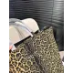【CELINE 公式旗艦店】セリーヌ ハンドバッグ 当日出荷 好評に付き再入荷!29*34CM 1240723 【CELINE 公式旗艦店】セリーヌ ハンドバッグ 当日出荷 好評に付き再入荷!29*34CM 1240723