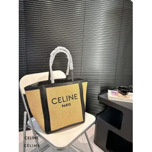 【CELINE 公式旗艦店】セリーヌ ハンドバッグ 当日出荷 好評に付き再入荷!27*31CM 1240723 【CELINE 公式旗艦店】セリーヌ ハンドバッグ 当日出荷 好評に付き再入荷!27*31CM 1240723