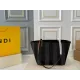 【FENDI  公式旗艦店】フェンディ  ハンドバッグ  当日出荷 好評に付き再入荷！28*31CM  240720