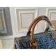 【FENDI 公式旗艦店】フェンディ ハンドバッグ 当日出荷 好評に付き再入荷!30*20CM 240720 【FENDI 公式旗艦店】フェンディ ハンドバッグ 当日出荷 好評に付き再入荷!30*20CM 240720