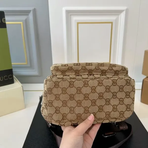 【GUCCI 公式旗艦店】グッチ リュックサック 当日出荷 好評に付き再入荷!22*30CM 240724 【GUCCI 公式旗艦店】グッチ リュックサック 当日出荷 好評に付き再入荷!22*30CM 240724