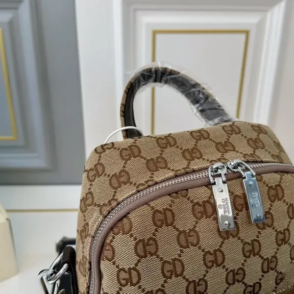 【GUCCI 公式旗艦店】グッチ リュックサック 当日出荷 好評に付き再入荷!22*30CM 240724 【GUCCI 公式旗艦店】グッチ リュックサック 当日出荷 好評に付き再入荷!22*30CM 240724