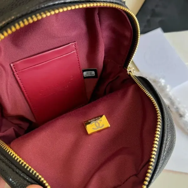 【CHANEL 公式旗艦店】シャネル リュックサック 当日出荷 好評に付き再入荷！13*19CM  240723