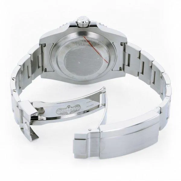 ROLEX サブマリーナー デイト ウォッチ : オイスタースチール - M116610LV-0002 ROLEX サブマリーナー デイト ウォッチ : オイスタースチール - M116610LV-0002