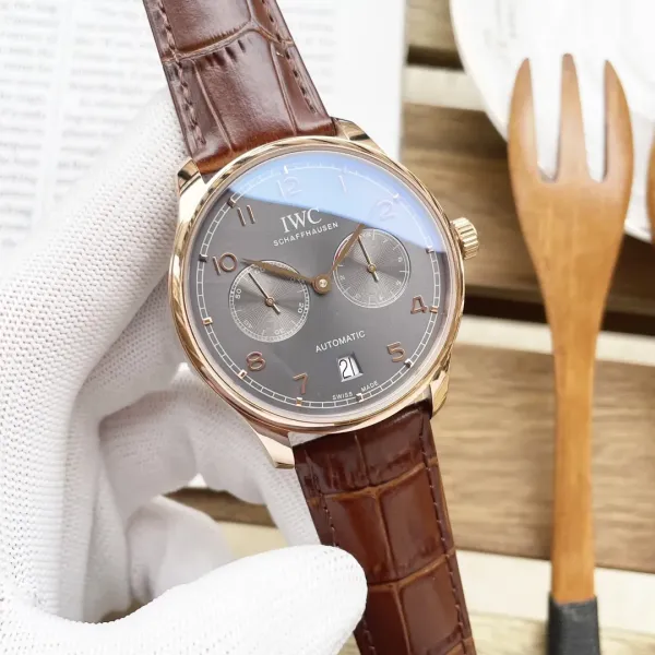 IWC  ( IWC)  腕時計  40MM