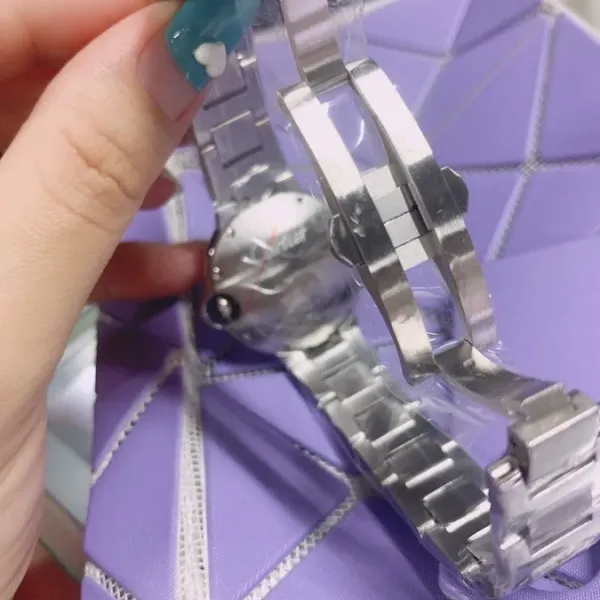 CARTIER( カルティエ )  腕時計33MM