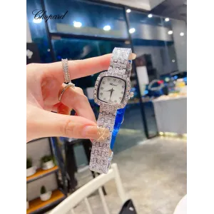 CHOPARD ( ショパール) 腕時計 31*7.8MM CHOPARD ( ショパール) 腕時計 31*7.8MM