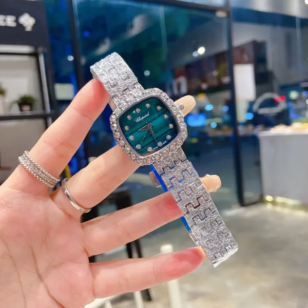 CHOPARD  ( ショパール)  腕時計 31*7.8MM