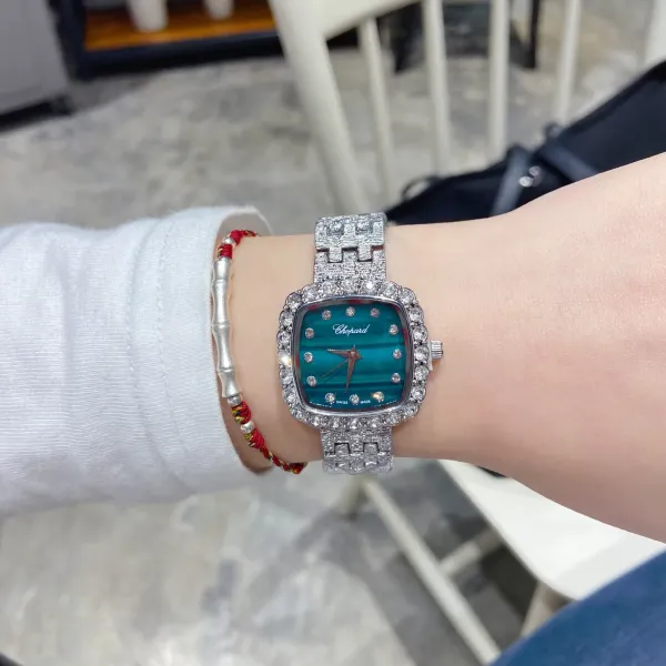 CHOPARD  ( ショパール)  腕時計 31*7.8MM