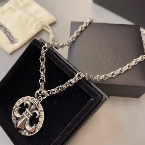 【CHROME HEARTS】ネックレス、新しいネックレス万能シンプルファッションオーナメント240812