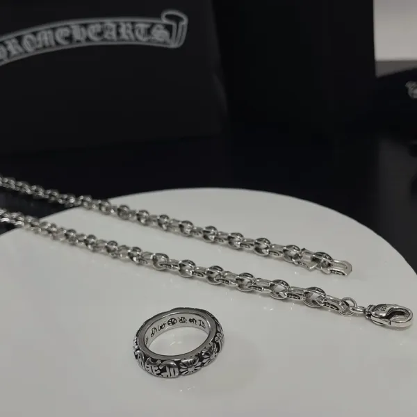 【CHROME HEARTS】ネックレス、新しいネックレス万能シンプルファッションオーナメント 240727 【CHROME HEARTS】ネックレス、新しいネックレス万能シンプルファッションオーナメント 240727