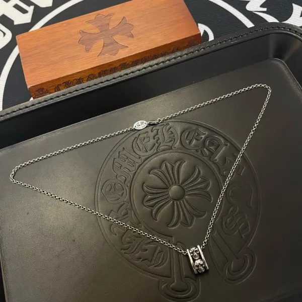 【CHROME HEARTS】ネックレス、新しいネックレス万能シンプルファッションオーナメント 240727 【CHROME HEARTS】ネックレス、新しいネックレス万能シンプルファッションオーナメント 240727