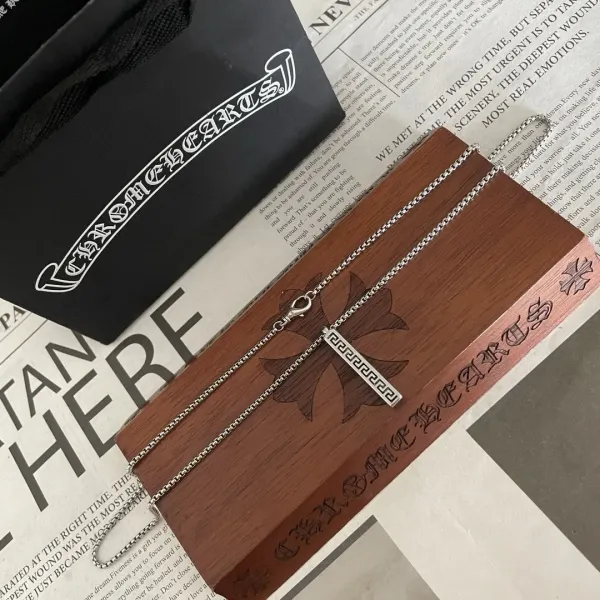 【CHROME HEARTS】ネックレス、新しいネックレス万能シンプルファッションオーナメント 24614 【CHROME HEARTS】ネックレス、新しいネックレス万能シンプルファッションオーナメント 24614