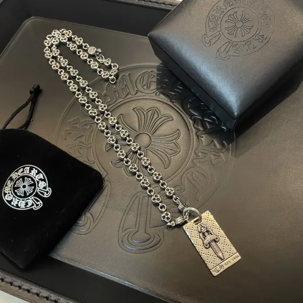 【CHROME HEARTS】ネックレス、新しいネックレス万能シンプルファッションオーナメント 【CHROME HEARTS】ネックレス、新しいネックレス万能シンプルファッションオーナメント