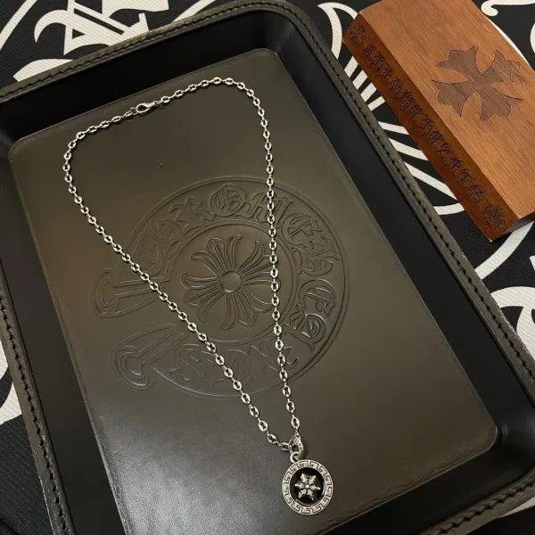 【CHROME HEARTS】ネックレス、新しいネックレス万能シンプルファッションオーナメント 【CHROME HEARTS】ネックレス、新しいネックレス万能シンプルファッションオーナメント