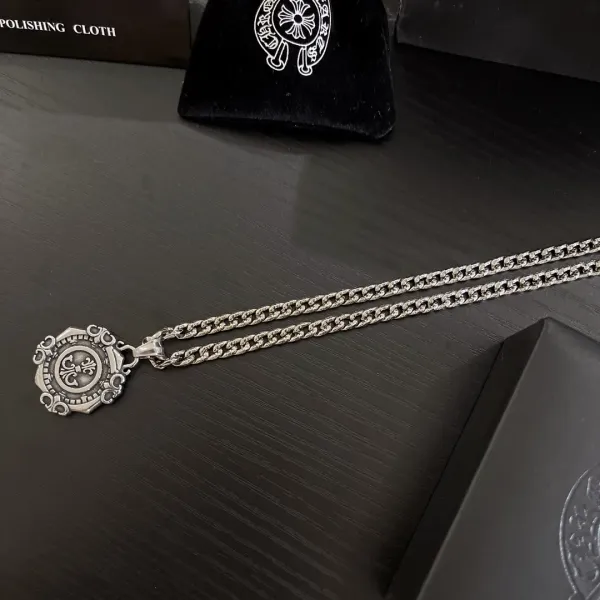 【CHROME HEARTS】ネックレス、新しいネックレス万能シンプルファッションオーナメント 【CHROME HEARTS】ネックレス、新しいネックレス万能シンプルファッションオーナメント