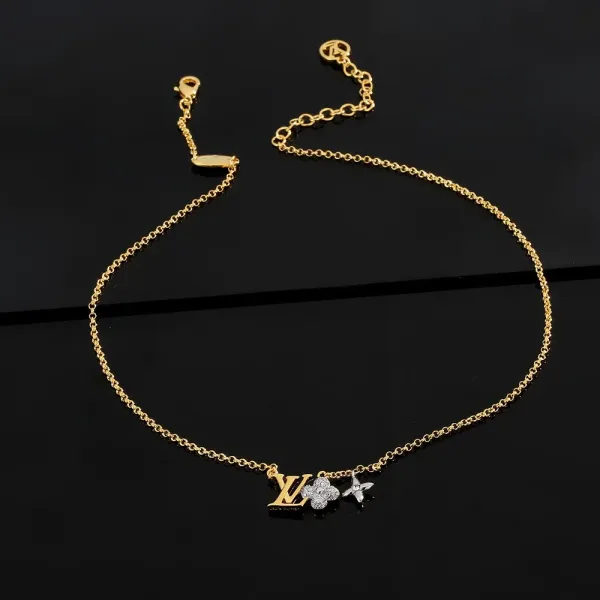 【LOUIS VUITTON】ネックレス、新しいネックレス万能シンプルファッションオーナメント 240813 【LOUIS VUITTON】ネックレス、新しいネックレス万能シンプルファッションオーナメント 240813