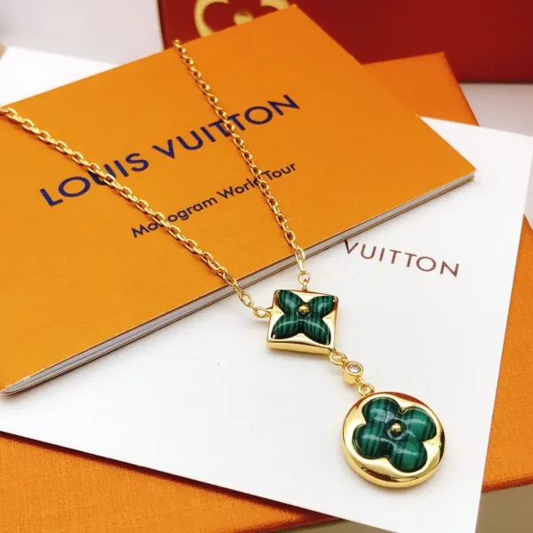 【LOUIS VUITTON】ネックレス、新しいネックレス万能シンプルファッションオーナメント 2472 【LOUIS VUITTON】ネックレス、新しいネックレス万能シンプルファッションオーナメント 2472