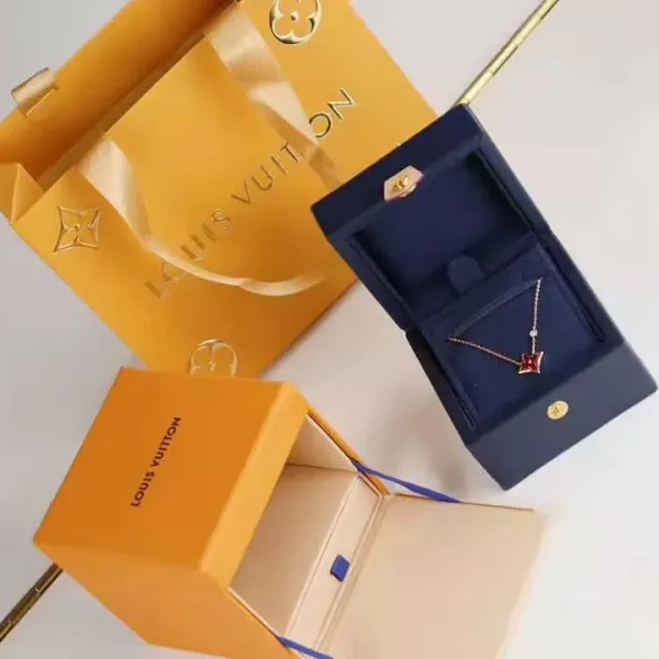 【LOUIS VUITTON】ネックレス、新しいネックレス万能シンプルファッションオーナメント 2472 【LOUIS VUITTON】ネックレス、新しいネックレス万能シンプルファッションオーナメント 2472