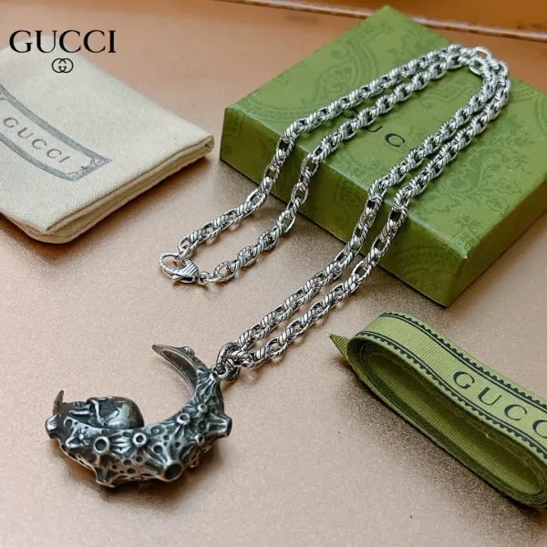 【GUCCI】ネックレス、新しいネックレス万能シンプルファッションオーナメント241015 【GUCCI】ネックレス、新しいネックレス万能シンプルファッションオーナメント241015
